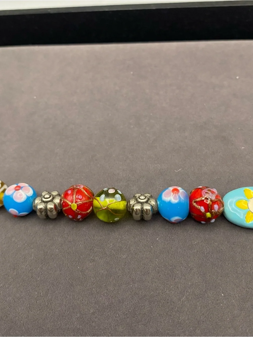 Glass Floral Glass Beads with Millefiori style and toggle clasp - Bracelet